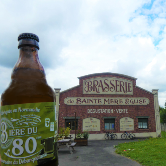 St Mère Eglise,  bière...